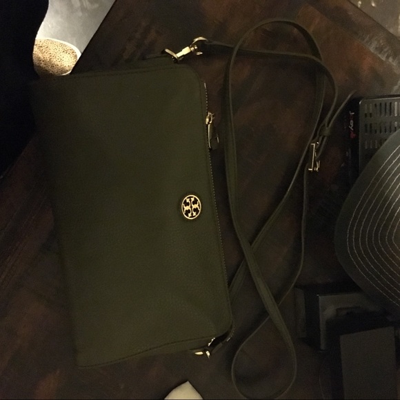 Tory Burch Cross Body - Picture 3 of 4